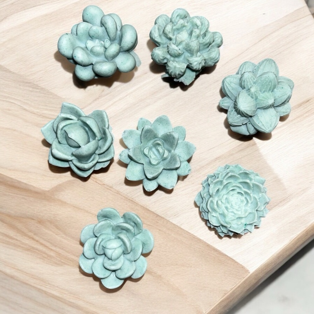 Vanilla tea tree homemade succulents soap 7pc 1x1inch .5oz Donkey milk based - Picture 3 of 4